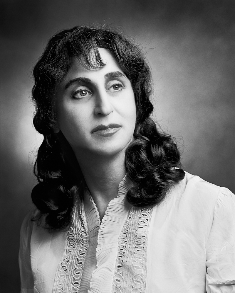 Rafael Goldchain Self Portrait as Malka Ryten ©